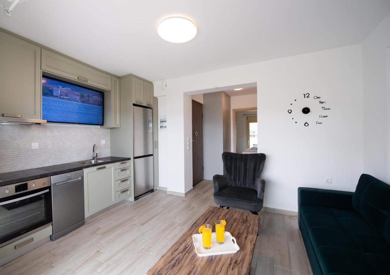 Mpm Apartment Nikiana Exteriör bild